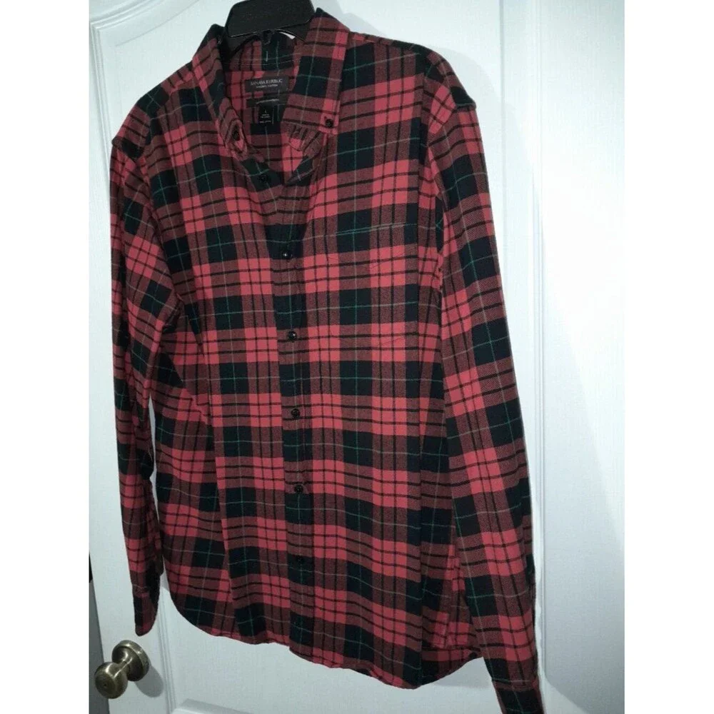 Mens Large Banana Republic Flannel 100% organic cotton.